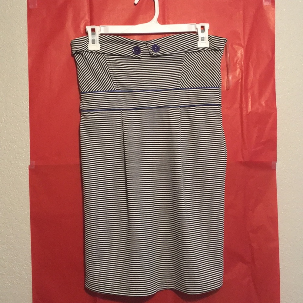 Strapless dress